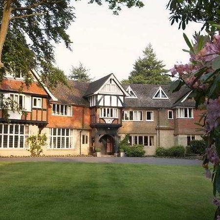 De Vere Venues Branksome Hotell Haslemere Exteriör bild